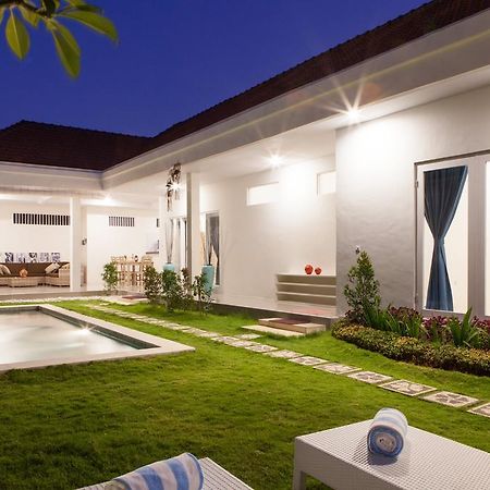 Villa Casablanco Seminyak  Exterior photo